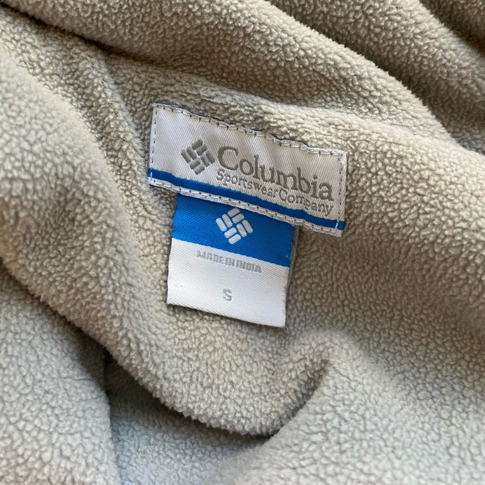 Columbia Tan Cream Womens Vest size Small - Picture 13 of 13